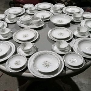 Diamond China, Romance series. 8 settings